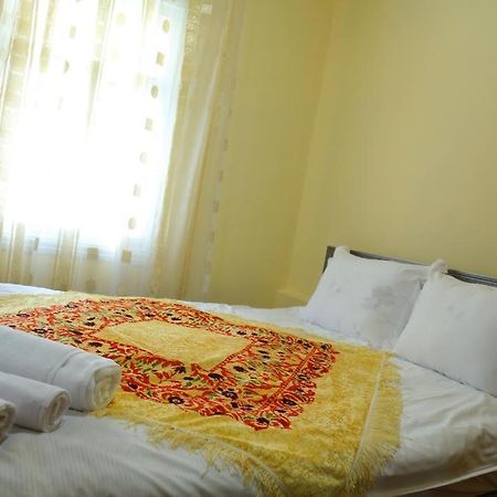 סמרקנד Registan Center Hotel מראה חיצוני תמונה